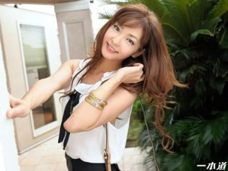 Em gái chân dài xoạc cực đã nami honda